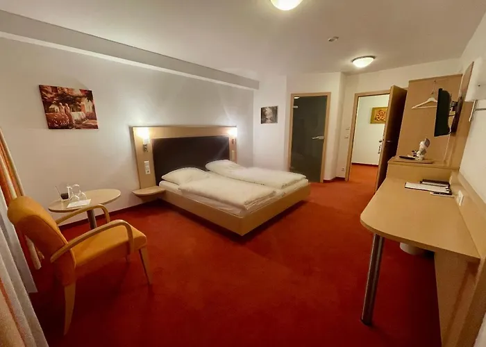 酒店 Lilton Stuttgart-zuffenhausen 3*