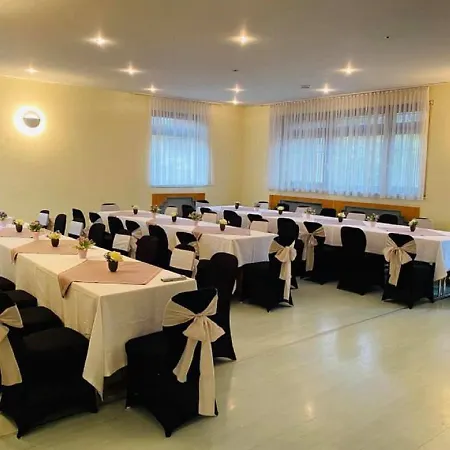 Hotel Lilton Stuttgart-zuffenhausen