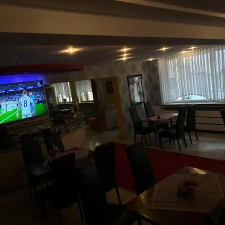 Lilton Stuttgart-zuffenhausen Szálloda 3*