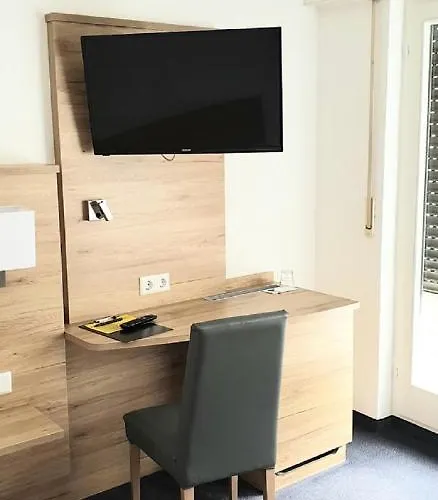 Szálloda Lilton Stuttgart-zuffenhausen Stuttgart