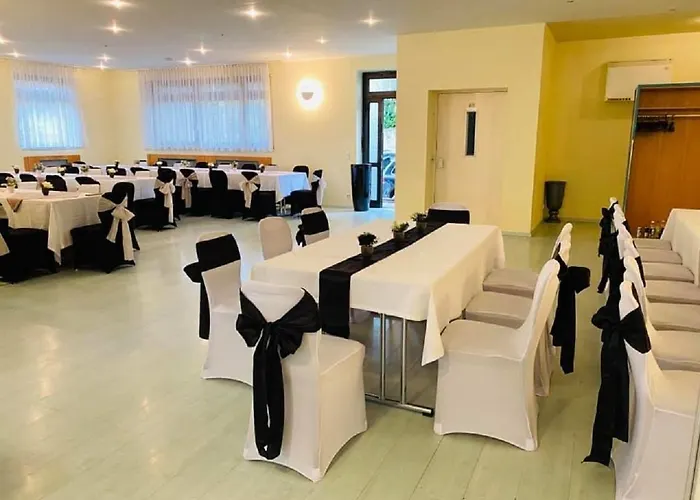 Lilton Stuttgart-zuffenhausen Hotel