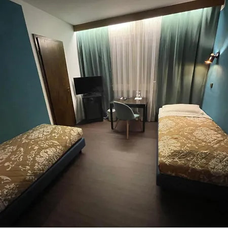 Hotel Lilton Stuttgart-zuffenhausen