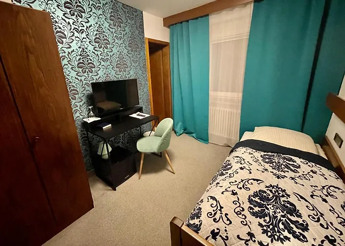 Lilton Stuttgart-zuffenhausen Штутгарт