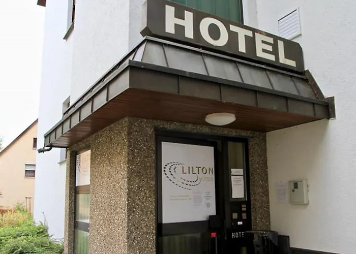 Отель Lilton Stuttgart-zuffenhausen Штутгарт